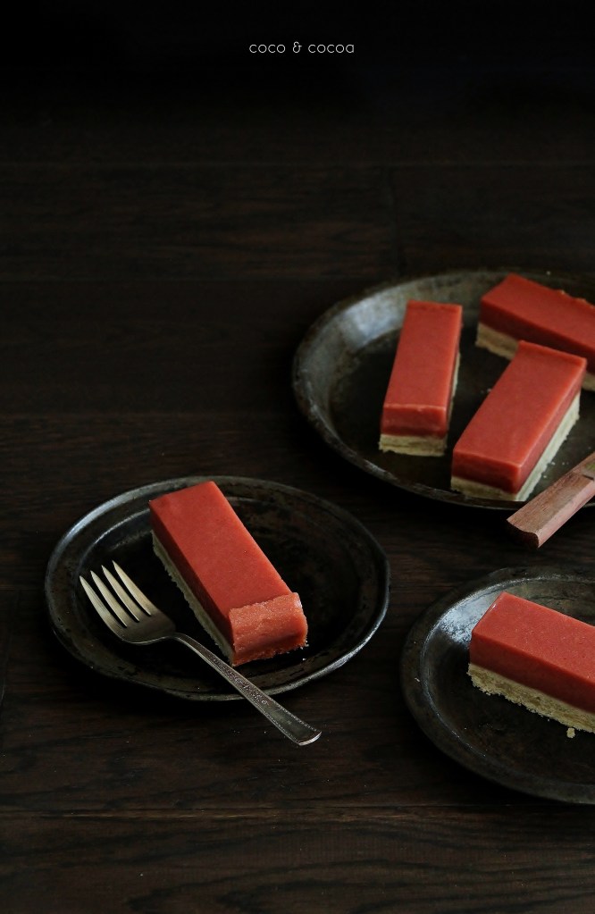 Rhubarb Shortbread Bars